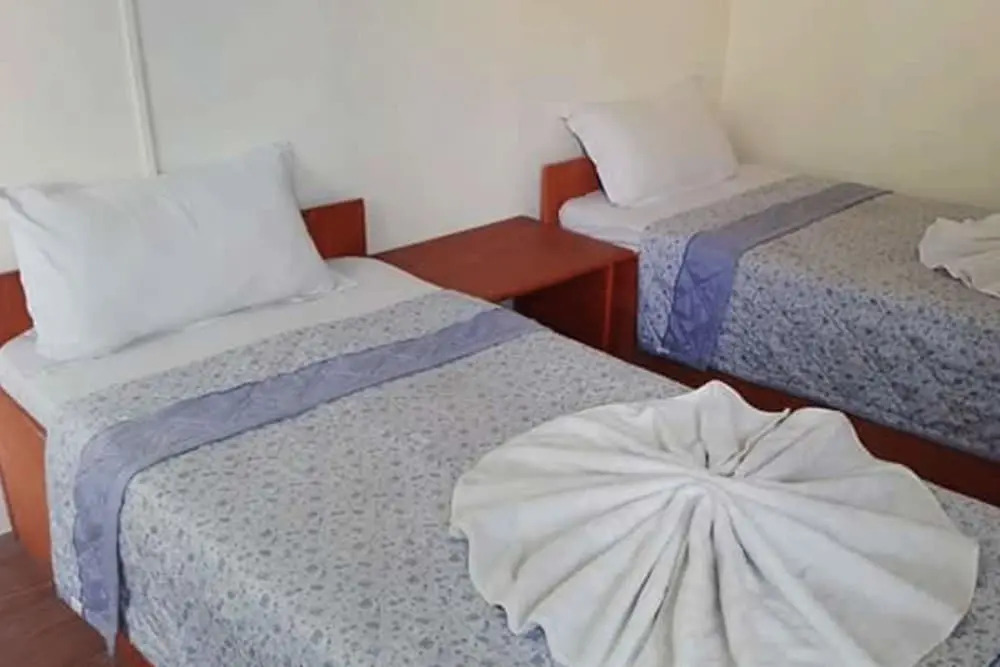 Hotel Sisters Home