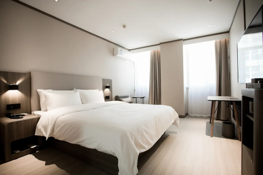 HanTing Hotel (Qinhuangdao Lulong)