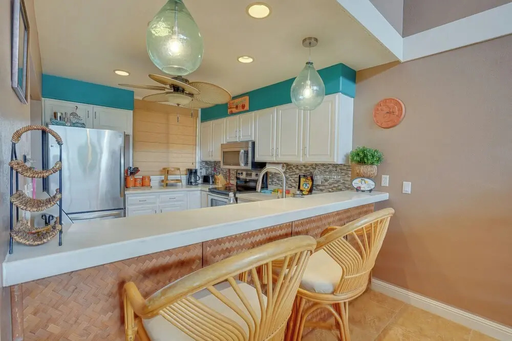 Kailua-kona Condo Rental ~ 1/2 Mi to Golf Course!