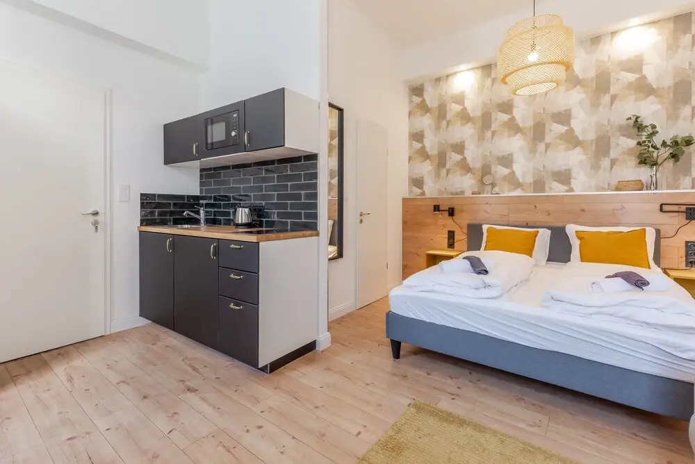 A13- Deluxe Apartments, Best Location, by BQA