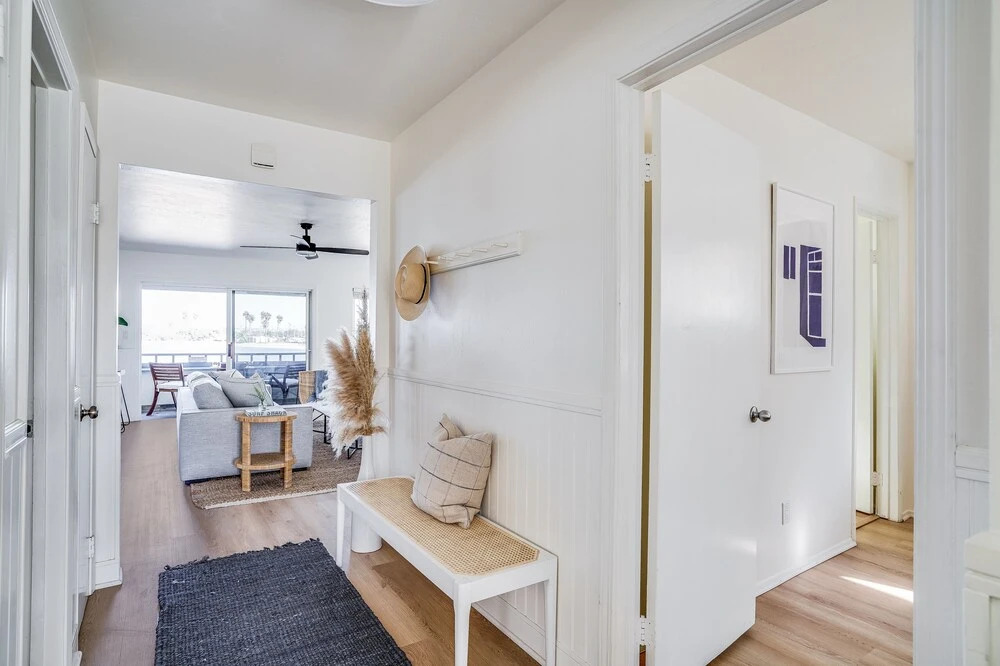 Bay View Buyout B by Avantstay Mission Beach Home on the Sand Sleeps 16