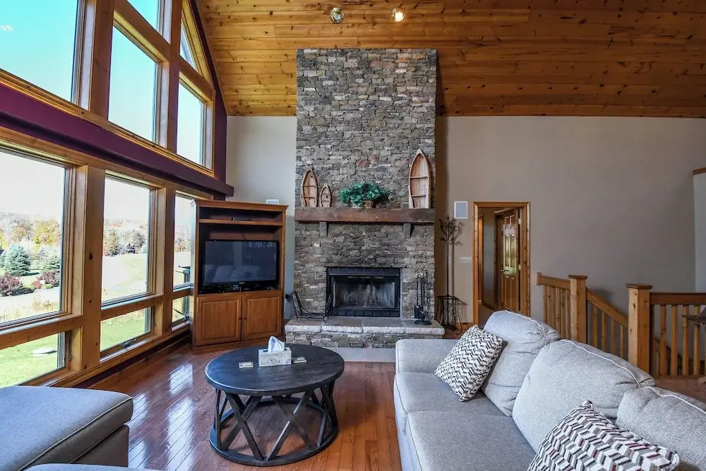 Moonrise Retreat