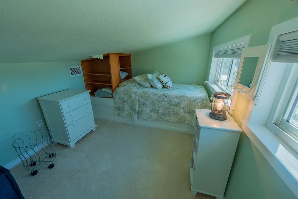 Seaside Apartment 3