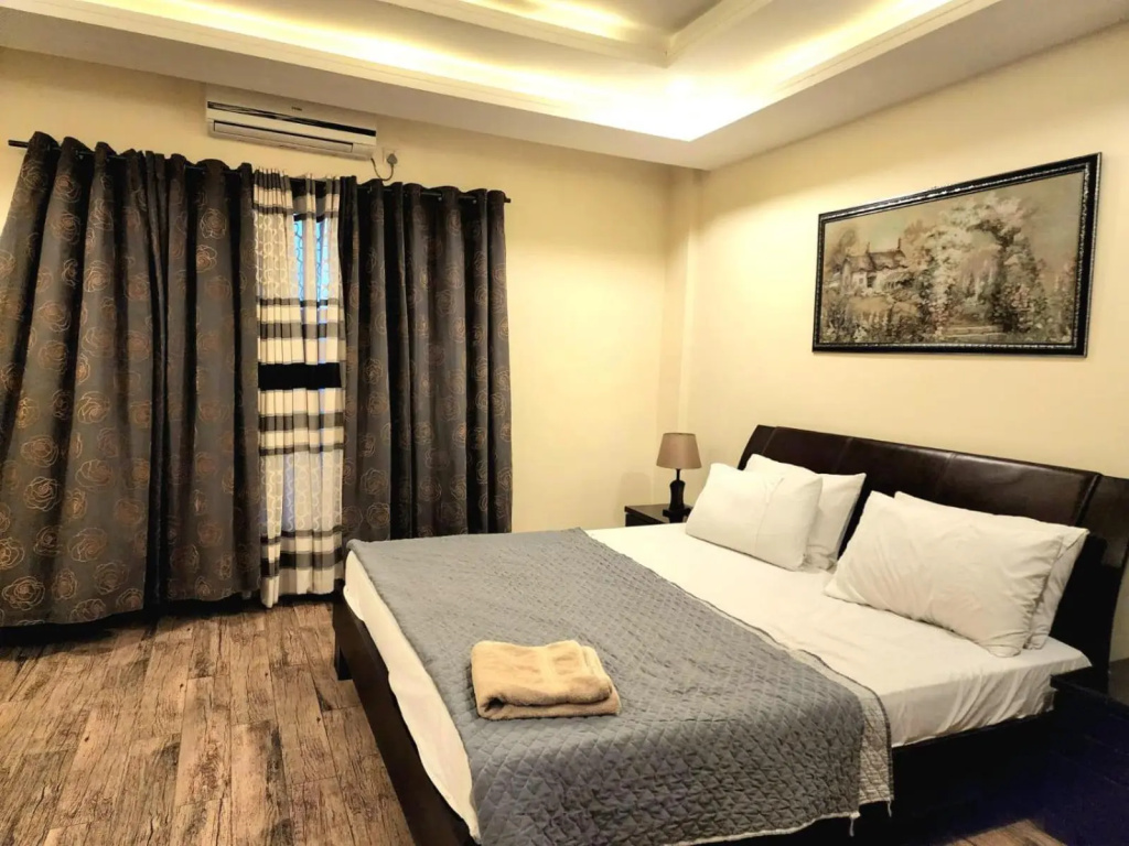 Bright & Beautiful 1 Bed Apt In Bahria Town