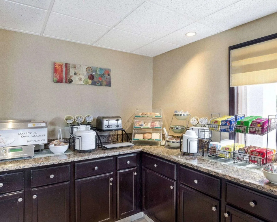 Quality Inn Marlborough (ex. Comfort Inn)