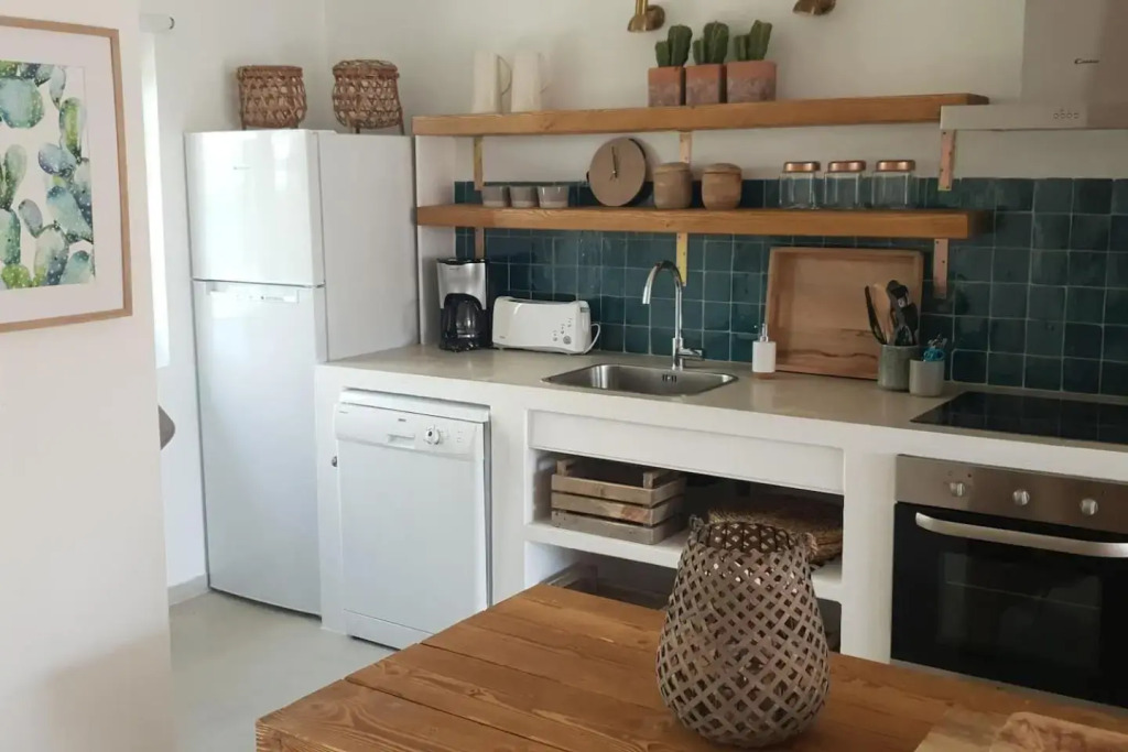 Old Village Design 3 Bedroom Townhouse