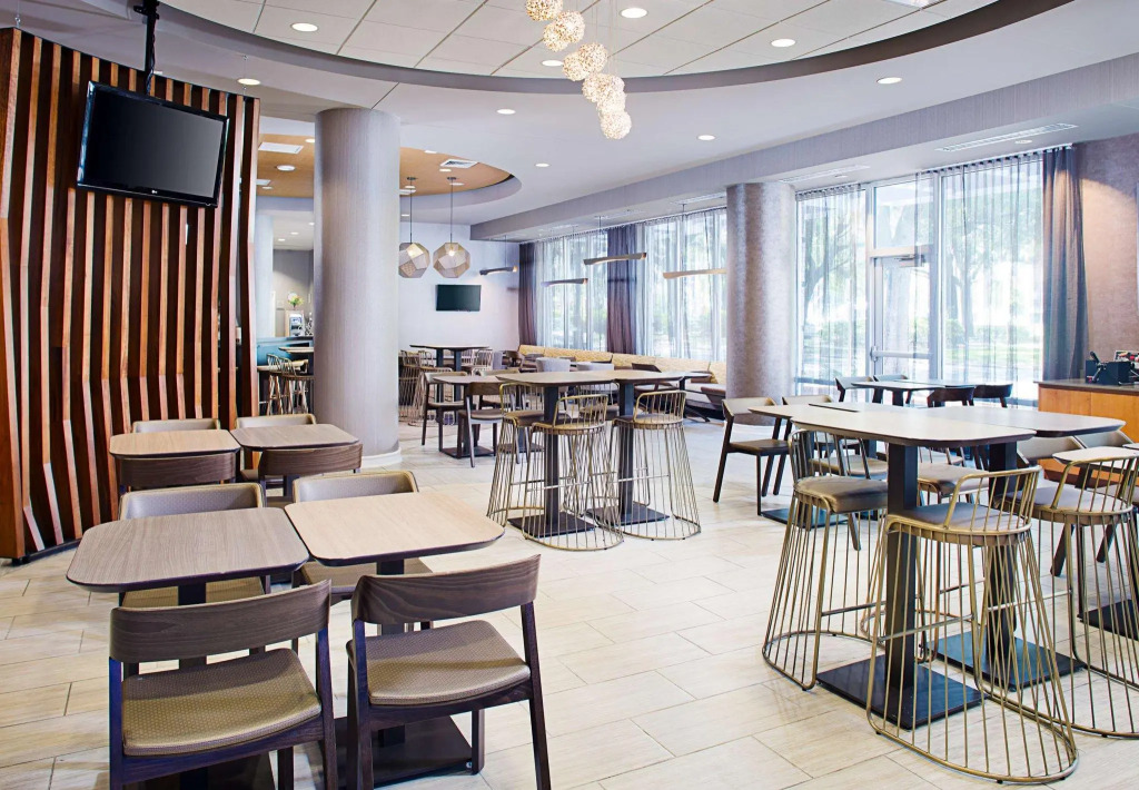 Springhill Suites by Marriott Savannah Downtown Historic District
