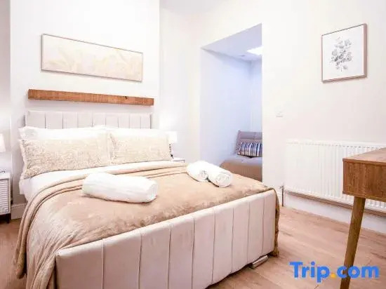 Seascape Retreat - 3 Bedroom Flat - Porthcawl