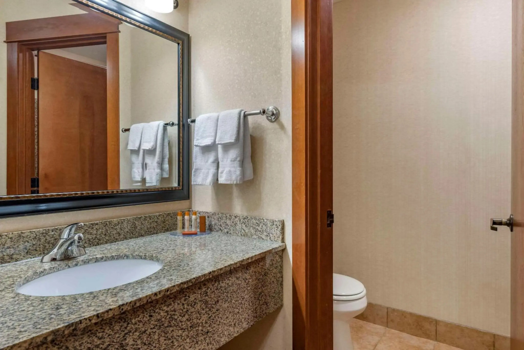 Kathryn Riverfront Inn, an Ascend Collection Hotel