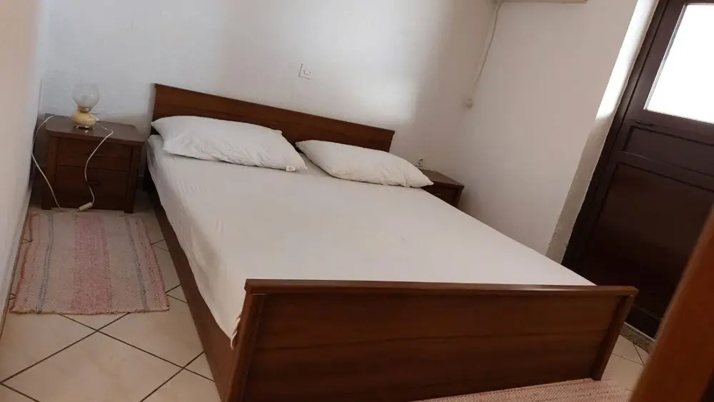 Jase - 30 m From Beach - Sa1-crvena Kuhinja