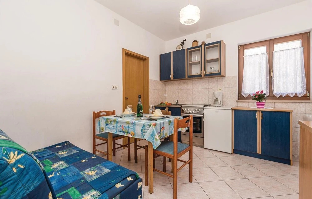 Awesome Home in Lovran With Wifi and 1 Bedrooms