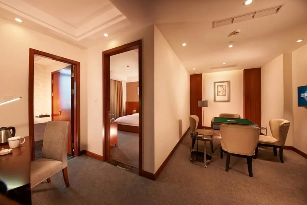 Starway Hotel