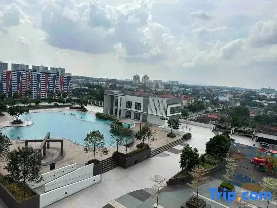 SKS Habitat Apartment Link to Mall By MWM