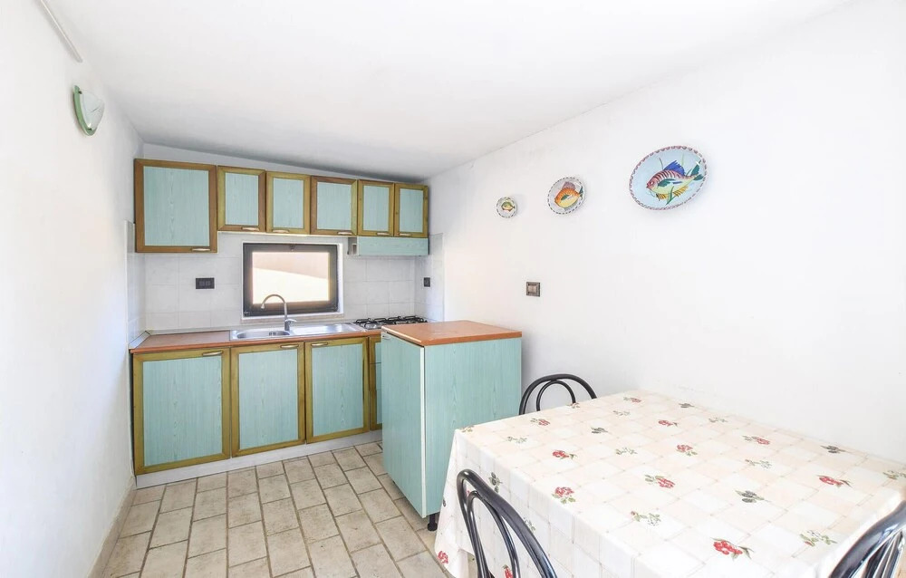 Stunning Apartment in LE Castella With Wifi and 1 Bedrooms