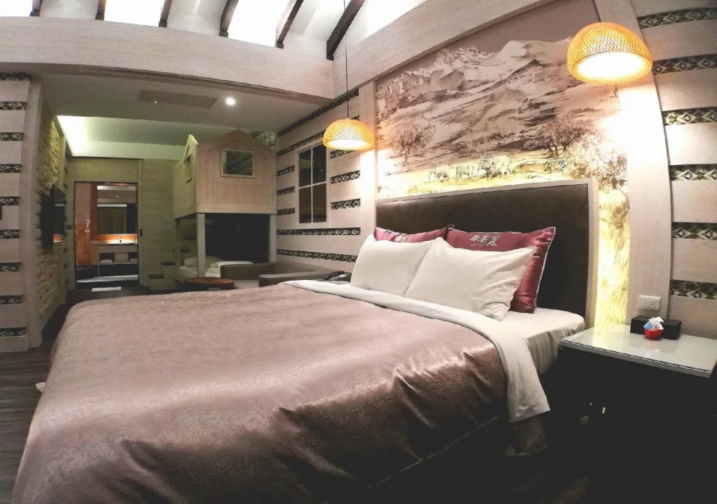 Song Xia Motel