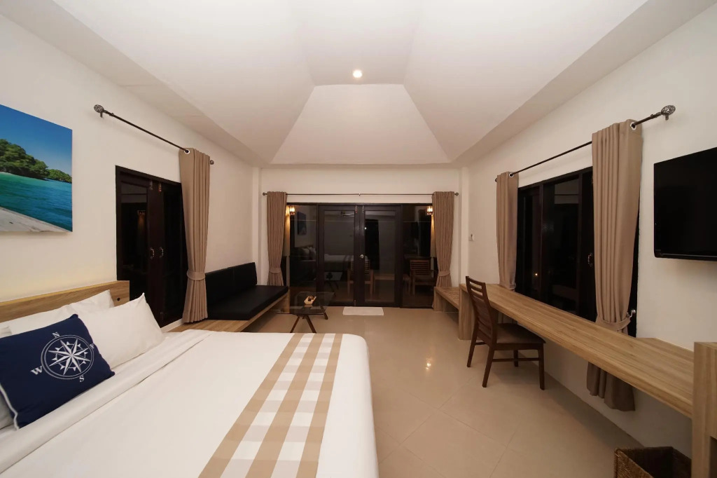 Aquavana Haad Rin Resort