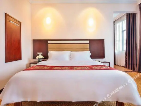 Honghai Hotel (Guilin Railway Station Vientiane City Shop)