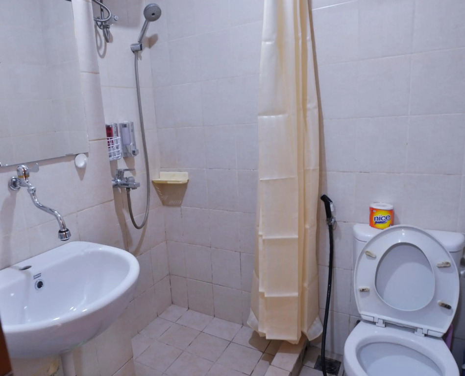 3BRs Penthouse View near JIEXPO Kemayoran Free Netflix & Amazone Prime Video