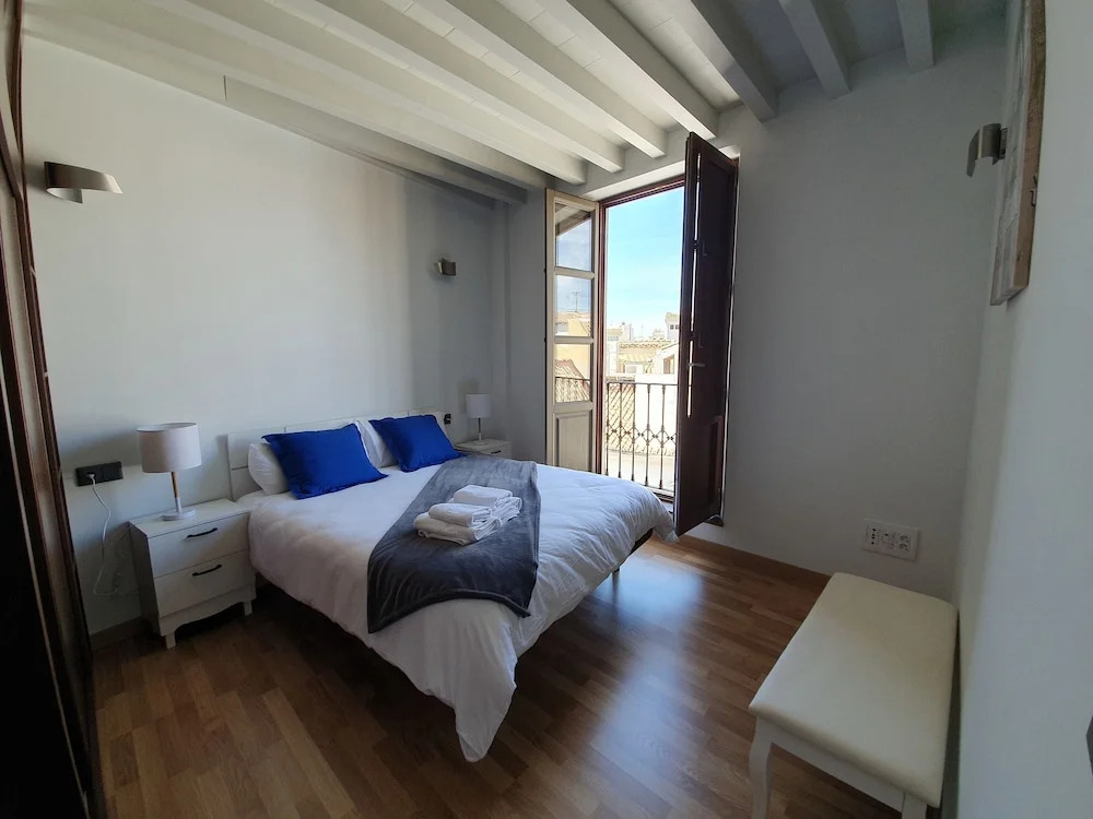 Imeda Apartamentos Escudo del Carmen 19