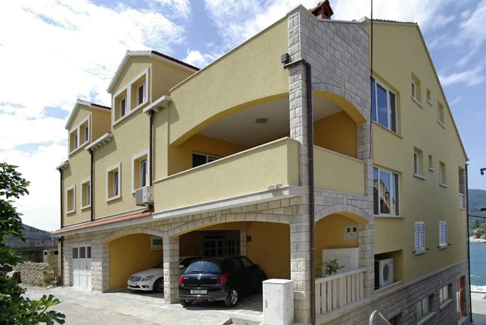 Apartment With 2 Bedrooms in Vela Luka, With Wonderful Mountain View,