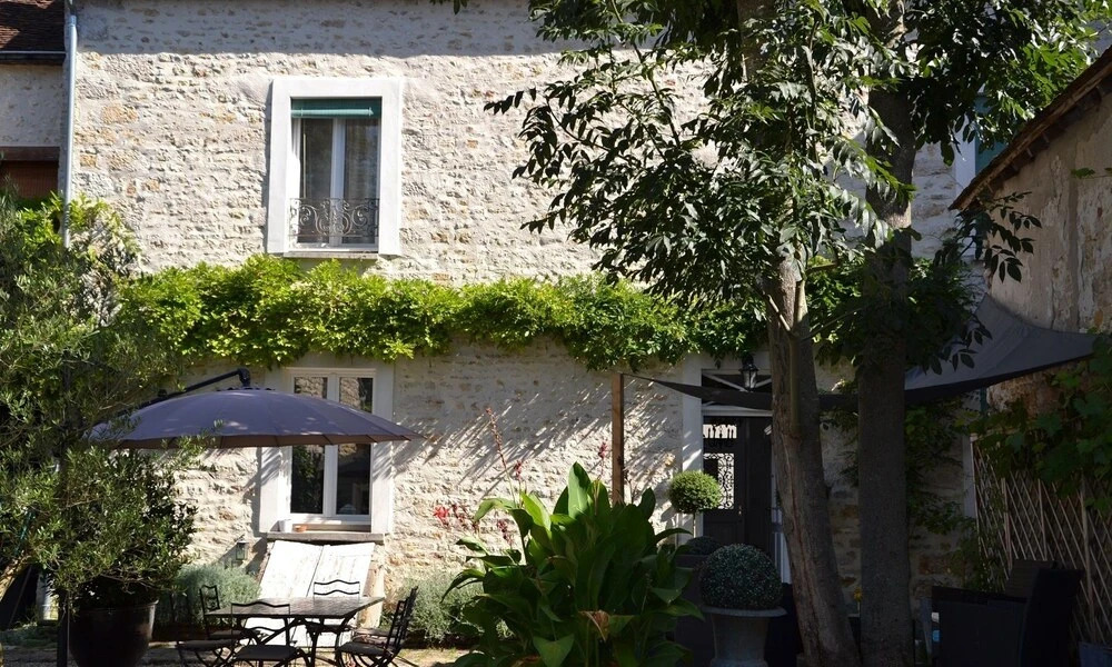 La Maison Rose