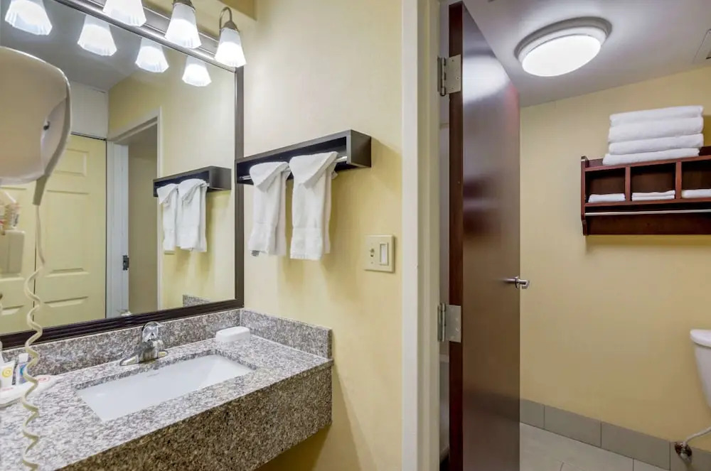Comfort Inn