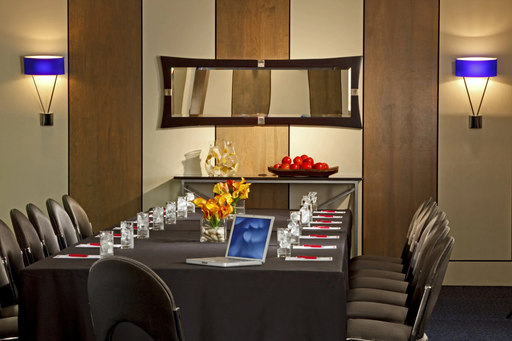 Kimpton George Hotel by IHG