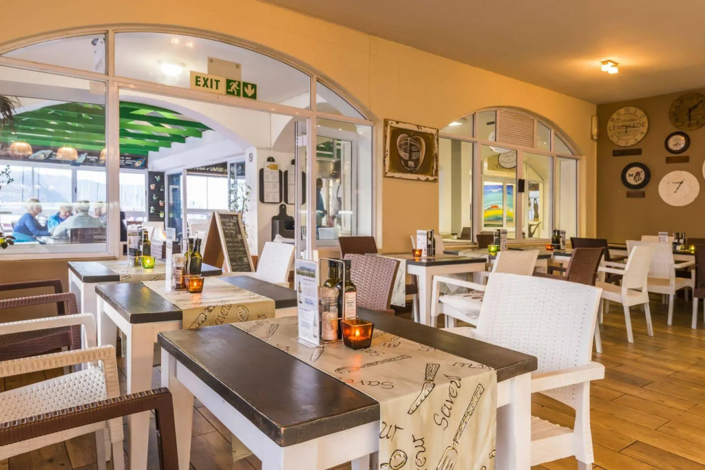 Simons Town Quayside Hotel