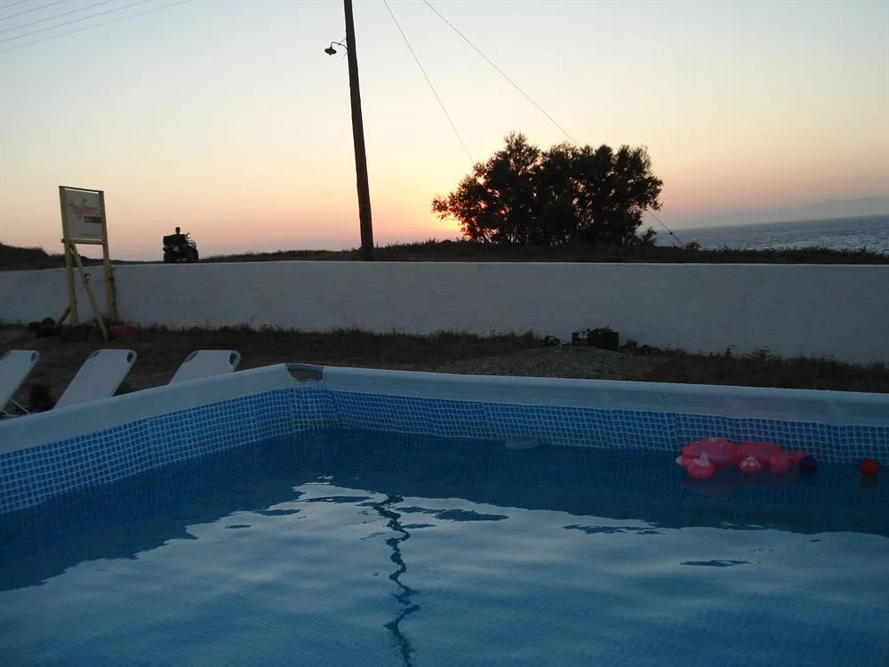 Abyssanto Villa