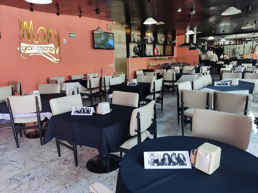 Hotel Mary Celaya