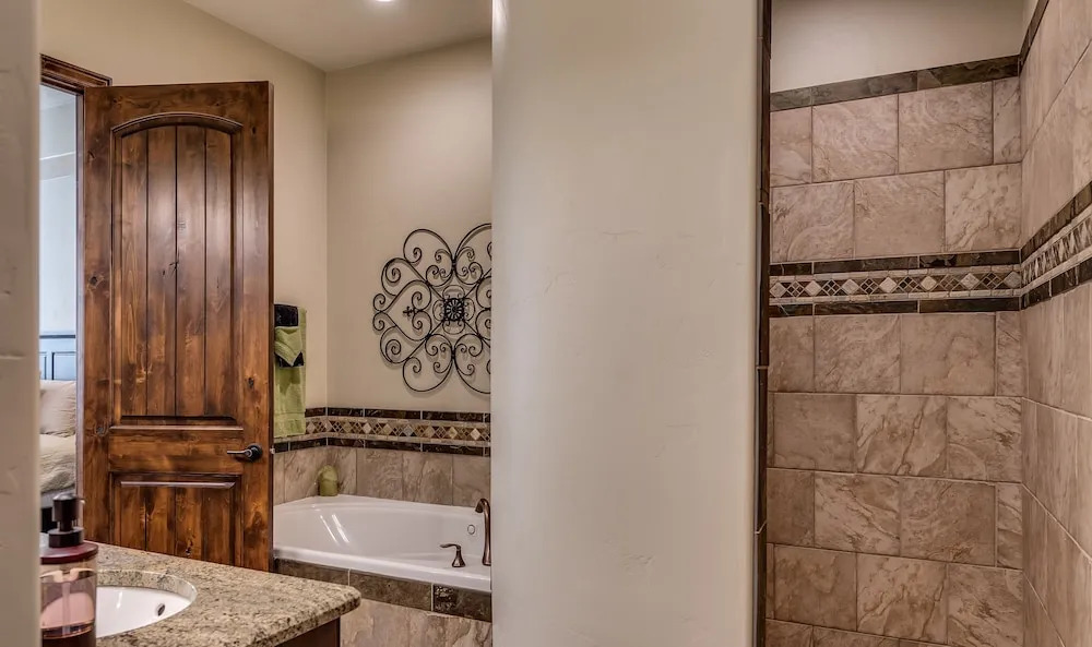 Pebble Beach 3 Bedroom Apts