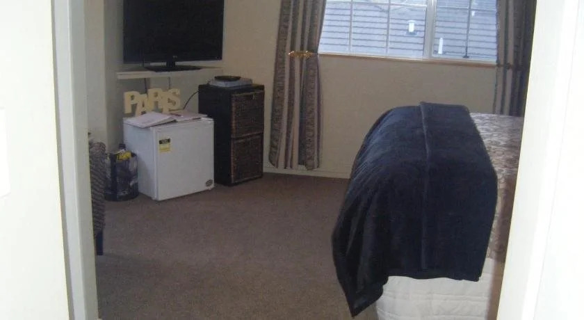 Royal Palms Papamoa Bed & Breakfast