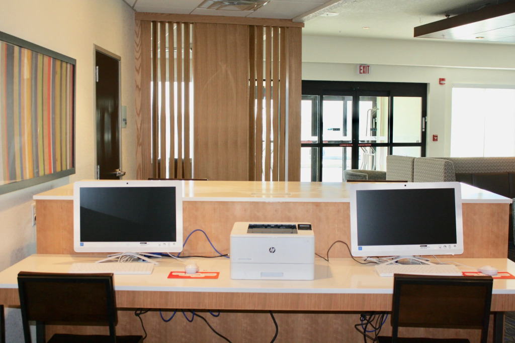 Holiday Inn Express & Suites - Kirksville - University Area by IHG