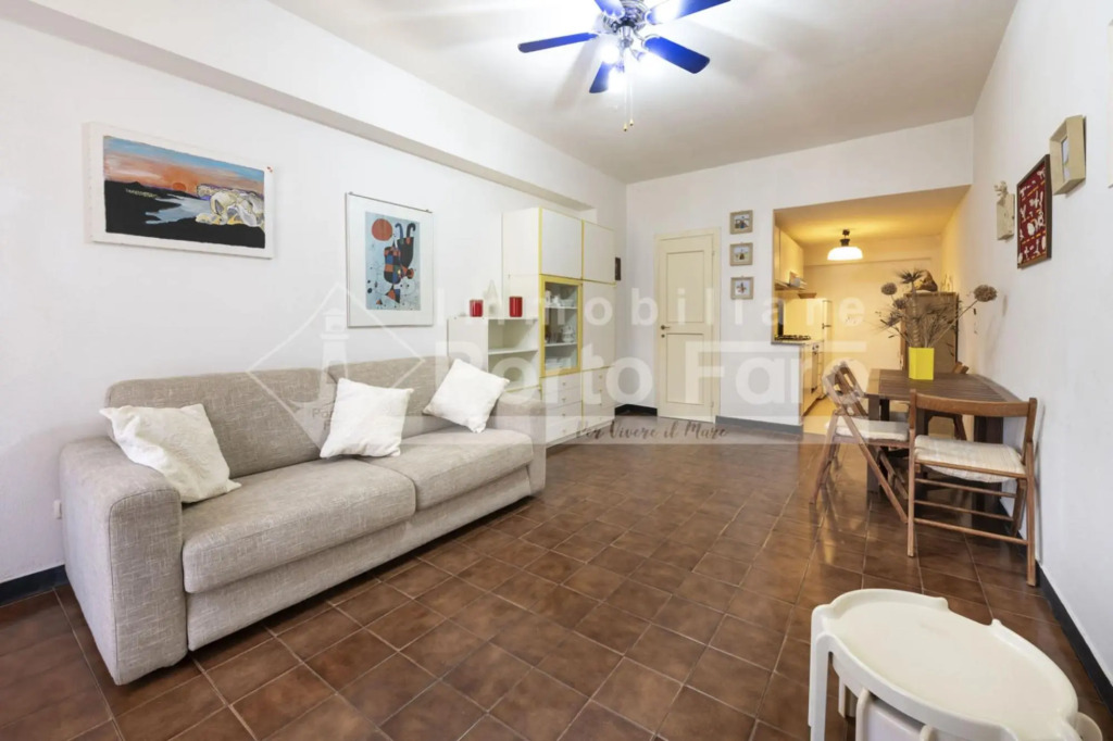 Apartment 10 Centro - TWO ROOMS APARTMENT ON THE PIAZZETTA-10C PORTO FARO