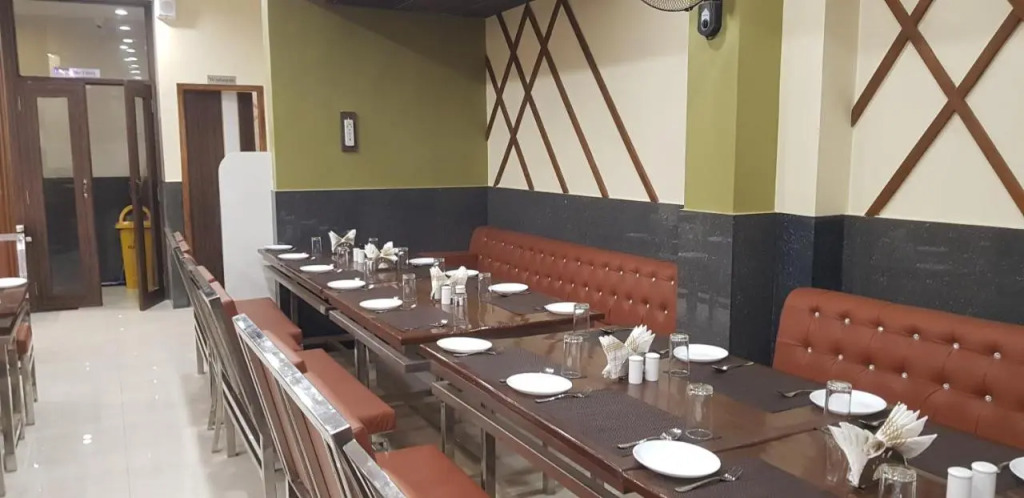 Hotel Teejas - Haldi Restaurant Aiims road Jodhpur