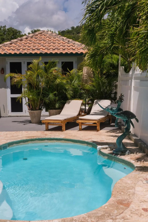 Turtle Bay Inn