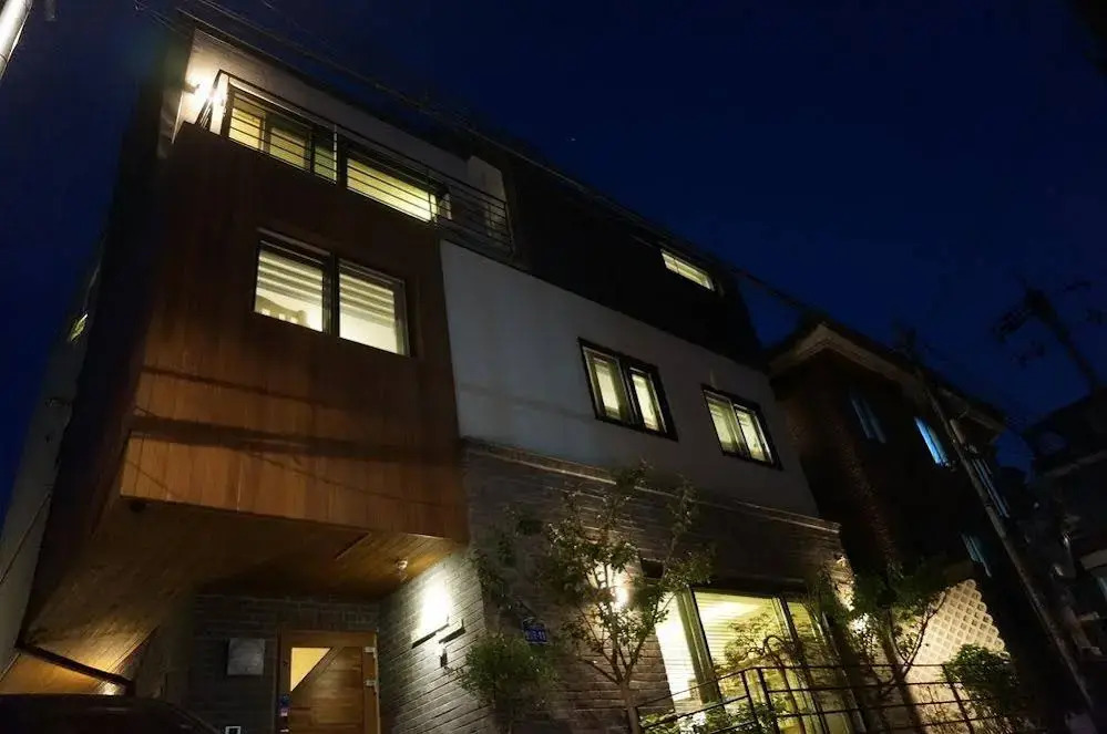 Bauhaus Guesthouse