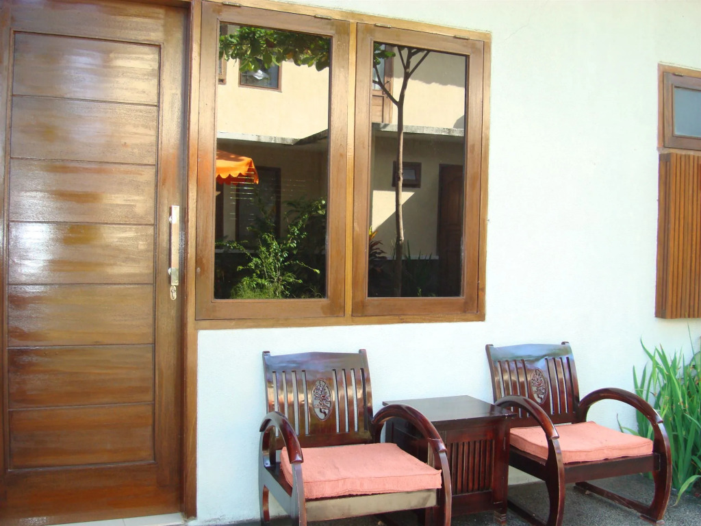 Anini Raka Ubud