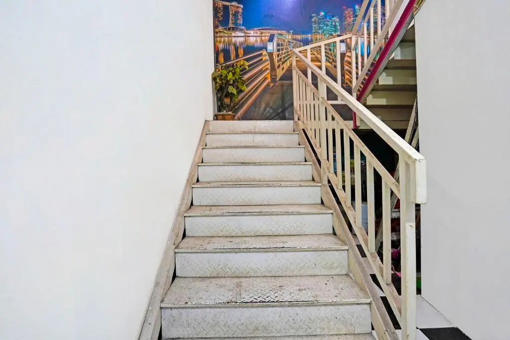 OYO Life 91670 Mannsur Homestay Syariah