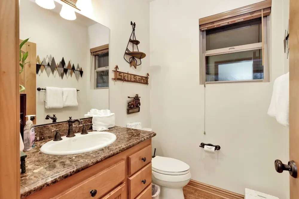 THE SPA AT Winterset #2282