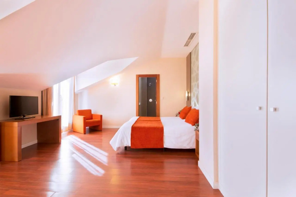 Hotel Granada Palace, Affiliated by Melia