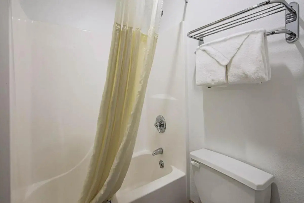 Northview Inn And Suites
