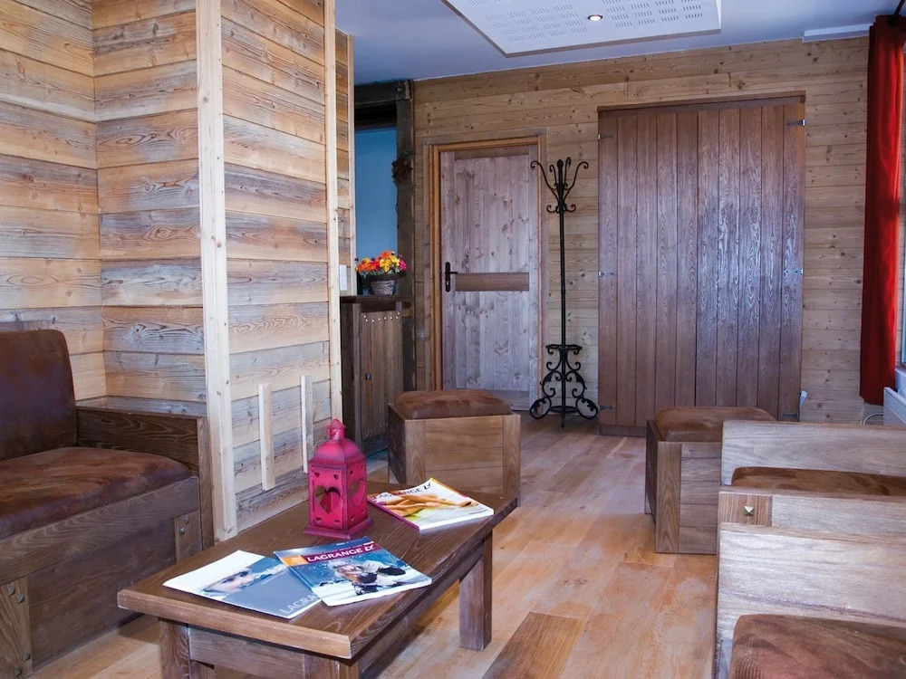 Nice Apartment With Balcony Just 500 m. From the ski Lift