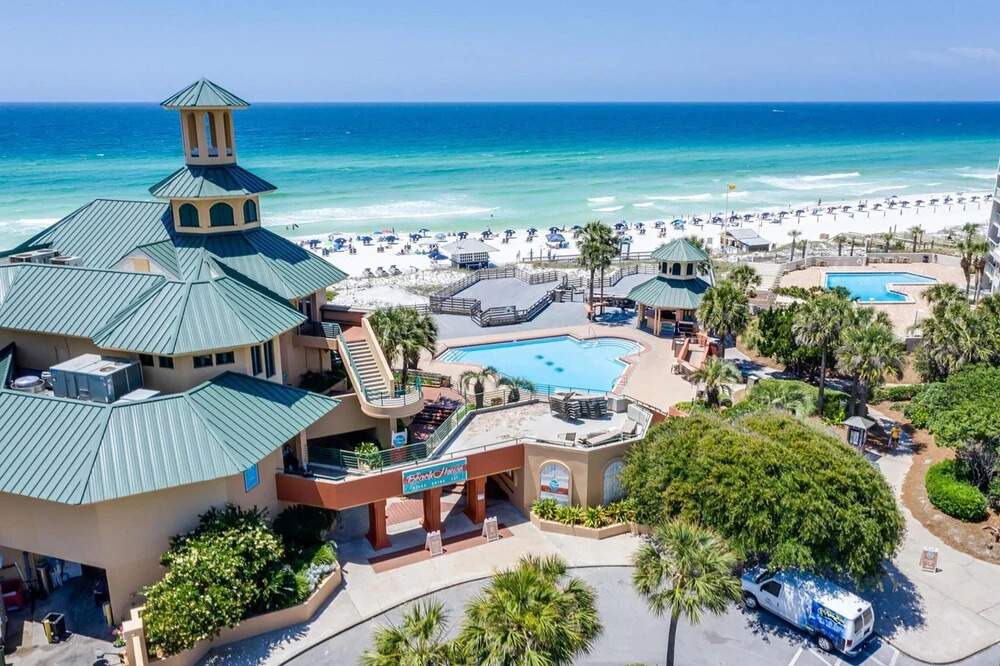 Bayside Inn 6682