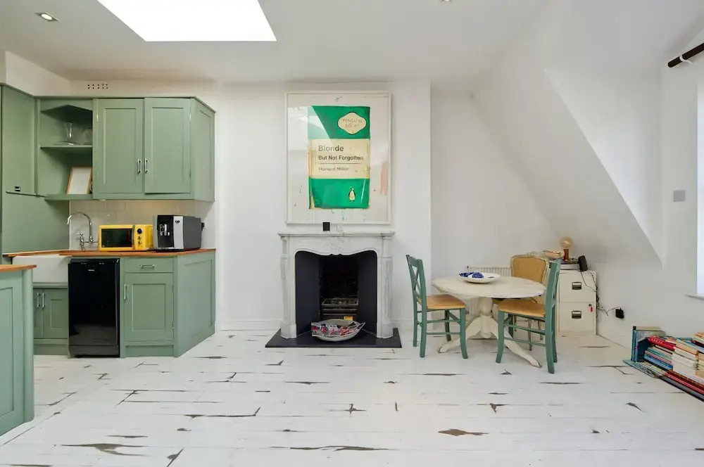 Contemporary 1 bed Apartment Chelsea