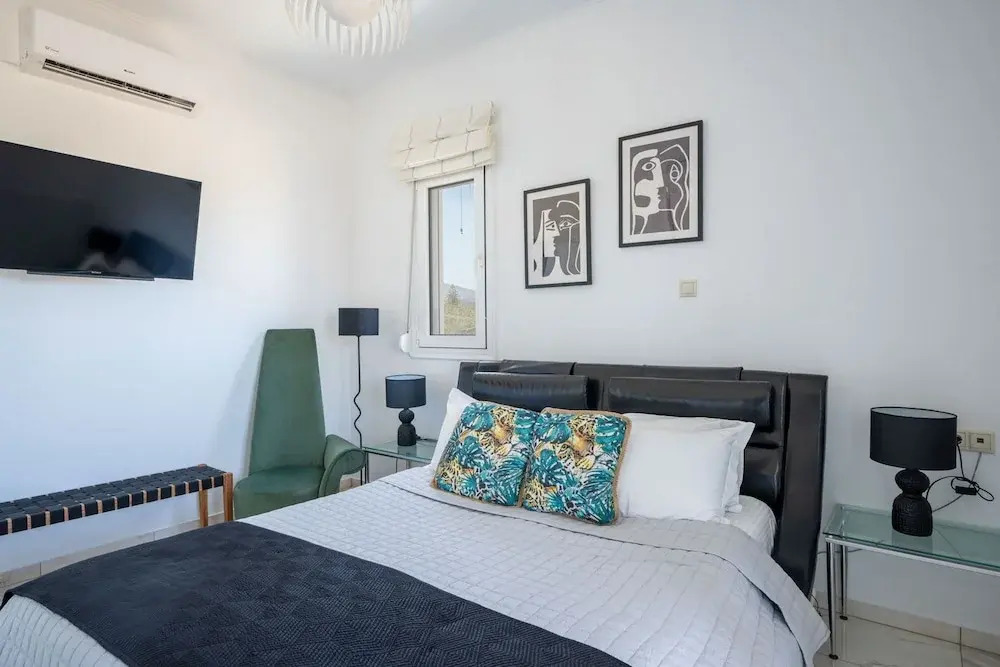 Villa Elena Beach - With Private Heated Pool