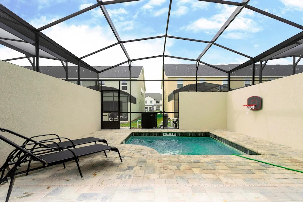 2170 FM - Disney Delight 4BR Townhome Luxury Pool