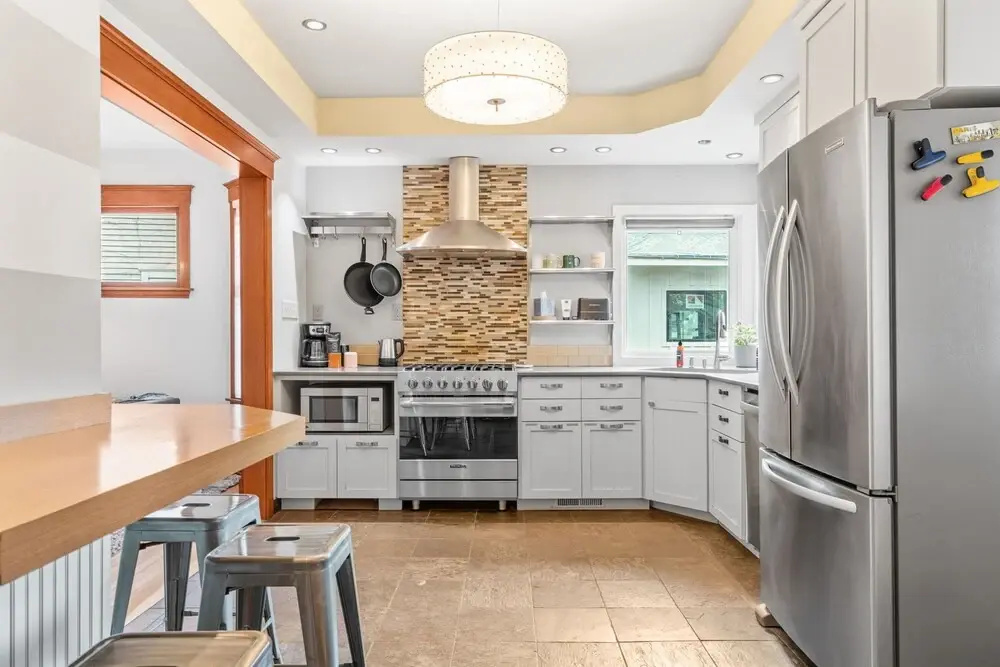 Sheridan Cottage (No Front Desk)