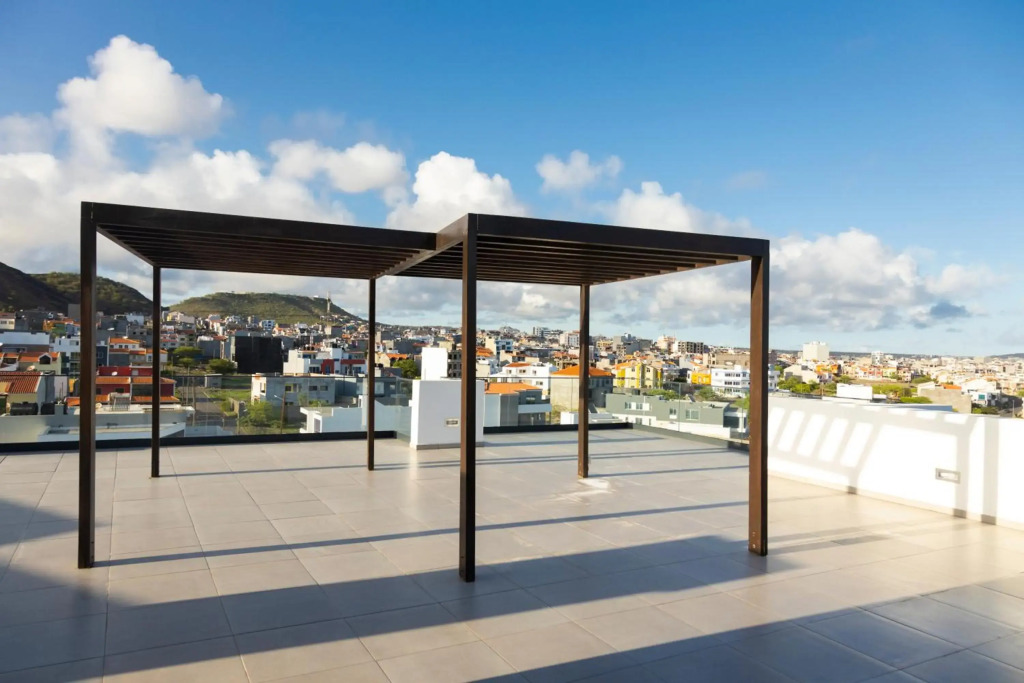 3 bdr aprt, amazing seaview, rooftop pool - LCGR