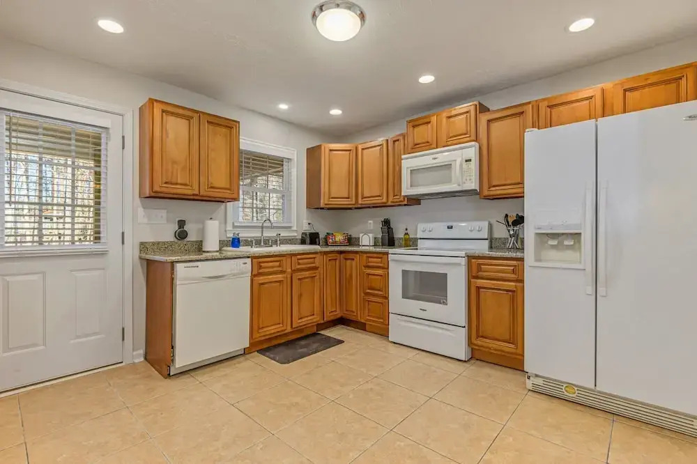 27 West Ridge Drive SE, Cartersville
